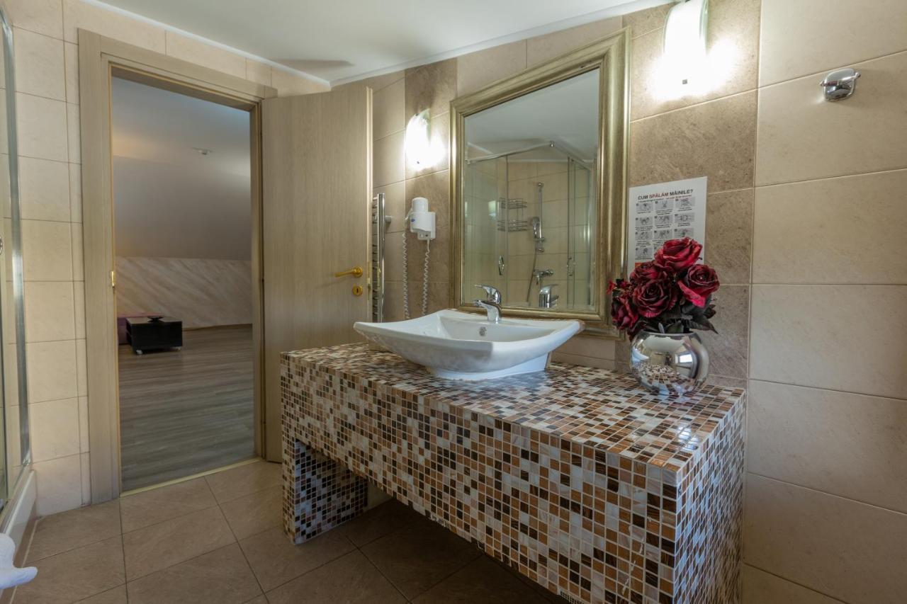 Hotel Corvaris Bucharest Luaran gambar
