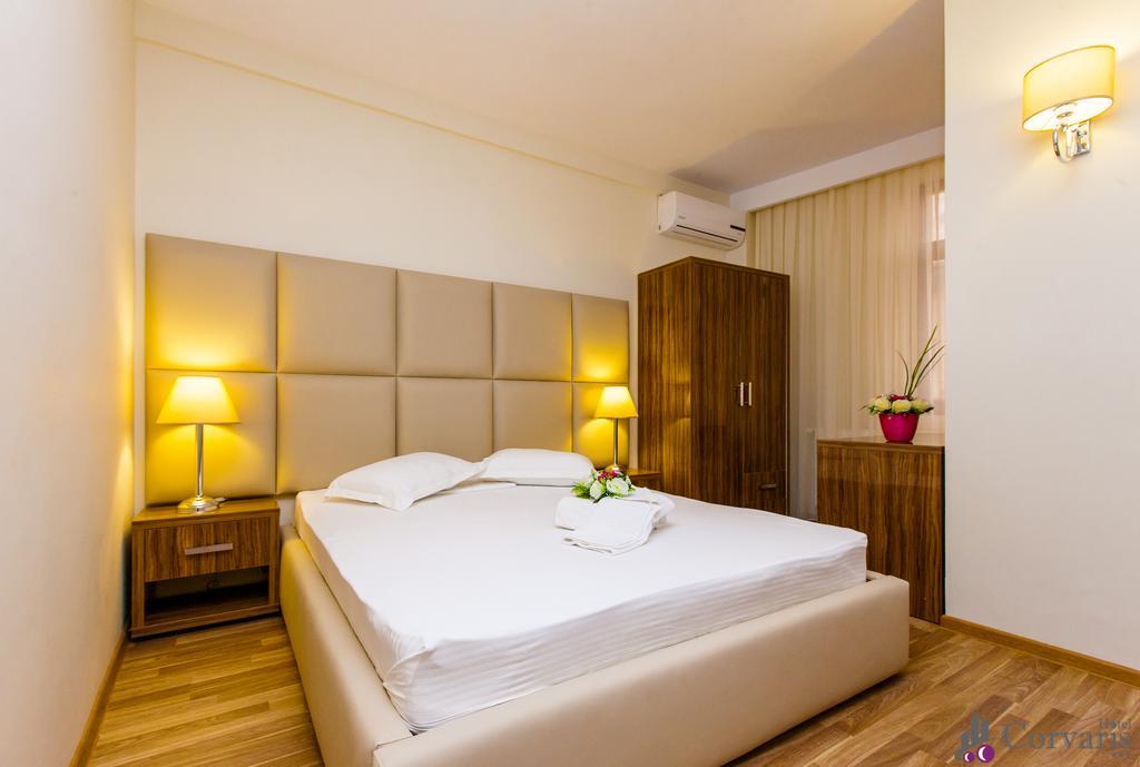 Hotel Corvaris Bucharest Bilik gambar